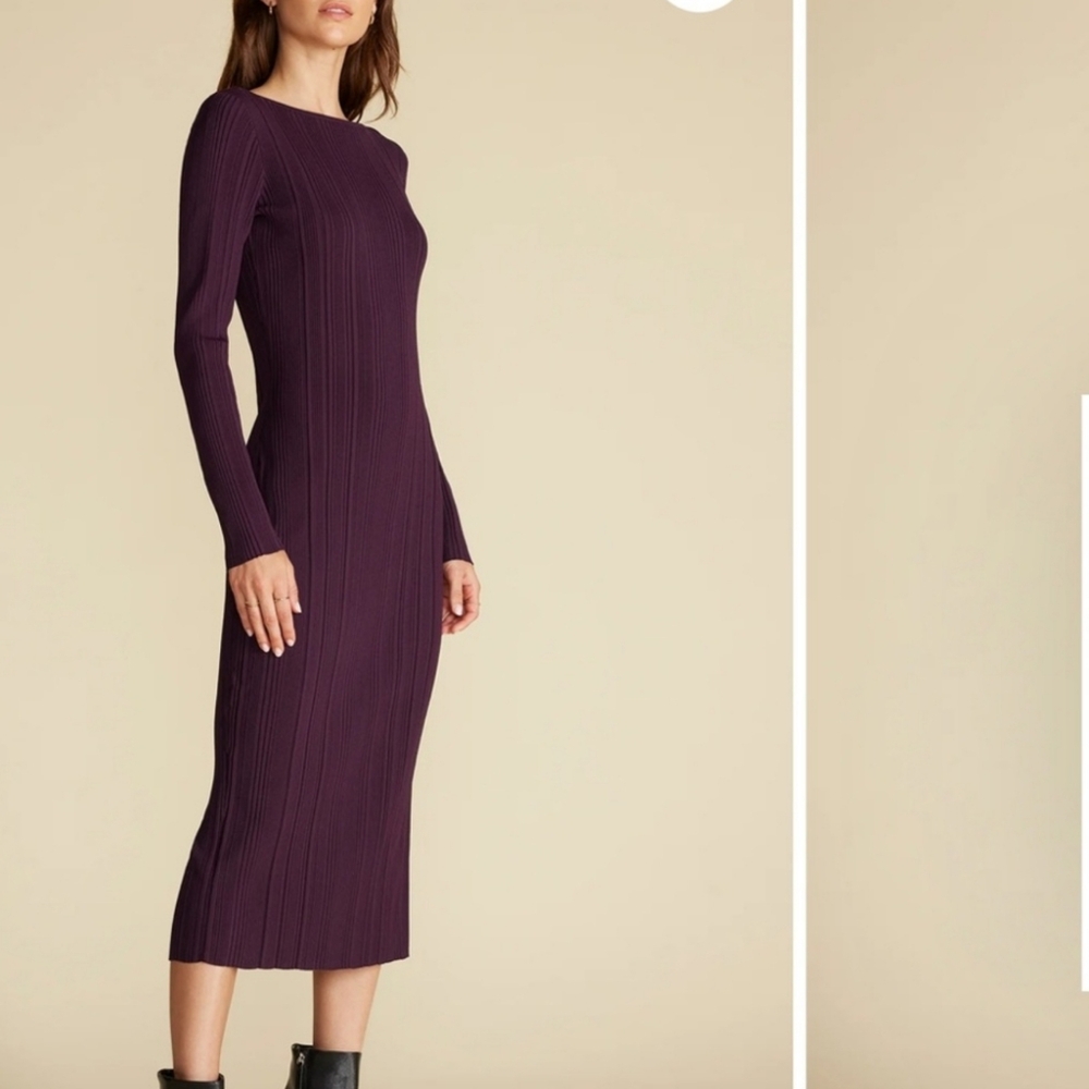 Amour Vert Elegant Boatneck Purple Knit Midi Dress